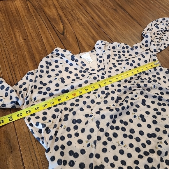Anna Glover x H&M Blue & Cream Moth Polka Dot V-Neck Lined flowy blouse Small - Picture 2 of 10